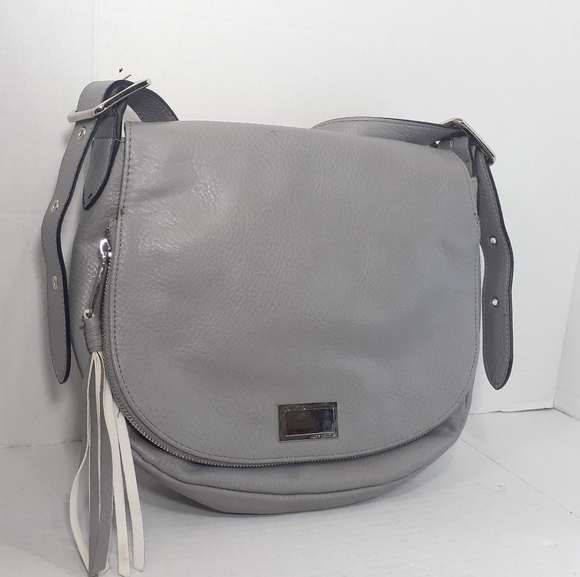 Juicy couture shoulder bag 4 Pocket On Outside Grey 10inx11inx3in - Picture 1 of 10